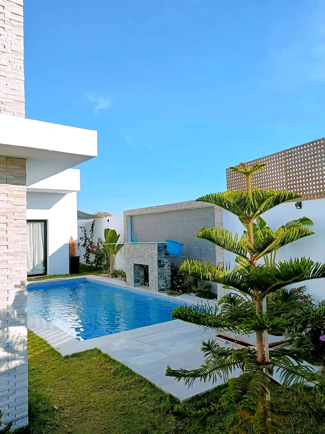 Villa 3 photo 2